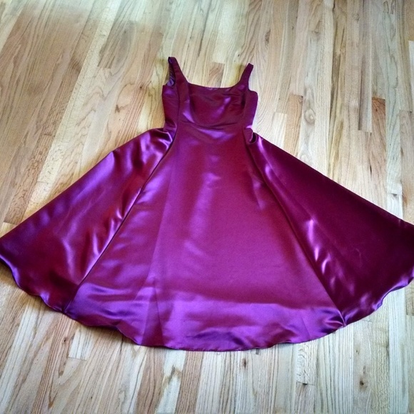 Lauren Ralph Lauren Dresses & Skirts - NWT - Lauren Oxfordshire Wtny red gown